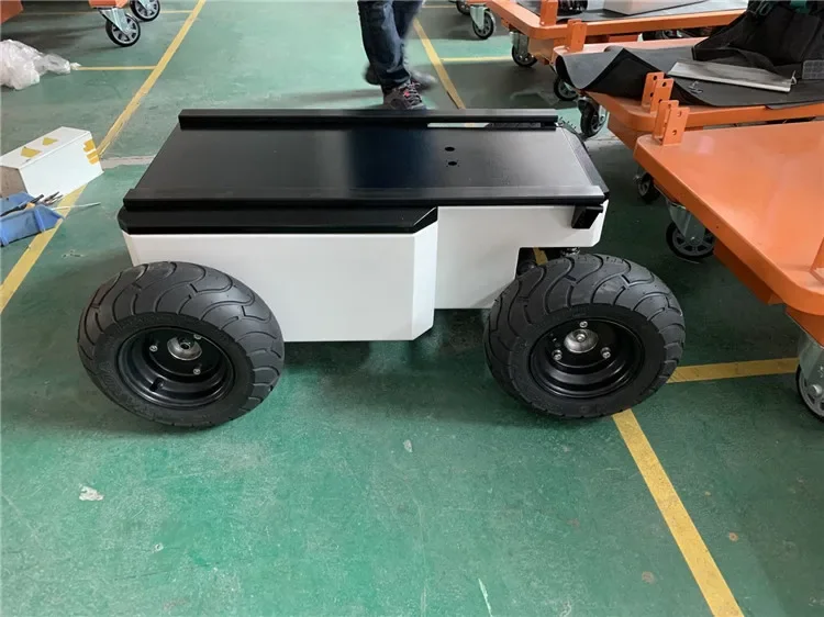 Программируемая тележка U01 с платформой для дезинфекции шасси робота UGV эпидемии
