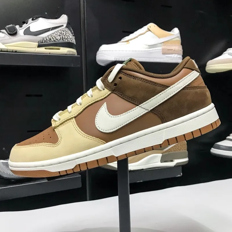 Фото Оригинальная мужская обувь бренда Nike, новинка зимы 2024, классическая повседневная обувь в стиле ретро Dunk Low, модные туфли для доски HV1794-211 №4