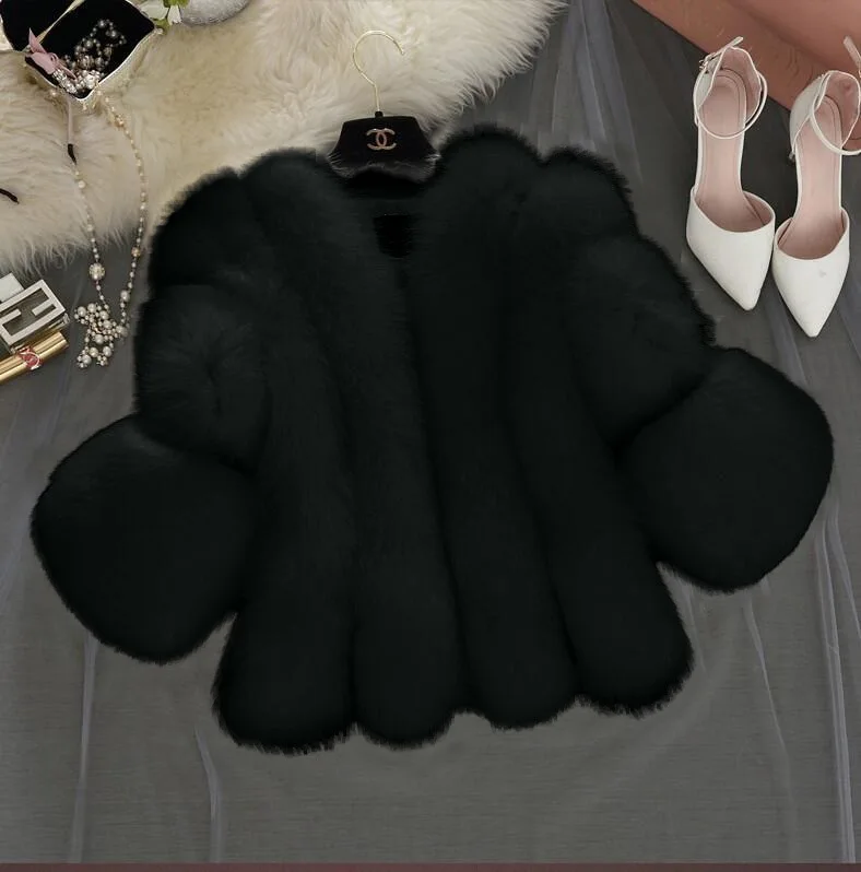 New Faux Fur Women's Coat Faux Fox Short 2022 Warm Outwear Woolen Jacket