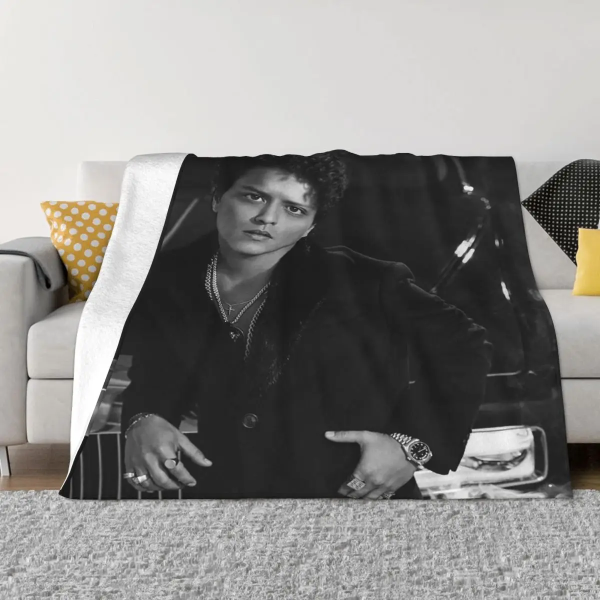 

Bruno Mars Blanket Fleece All Season Multi-function Lightweight Thin Throw Blanket for Bed Couch Bedspread