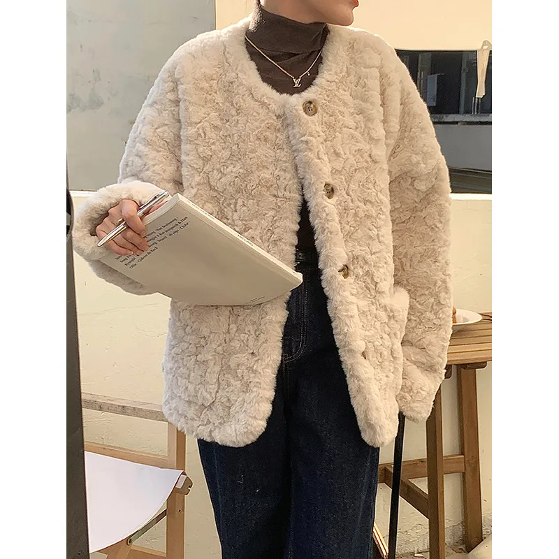 Autumn and Winter New Jacket Women's Apricot Fur One Fur Thick Jacket Round Collar Hundred Thickening Warm Outside Take on Top