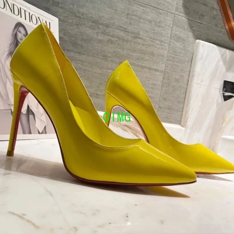 

Женские туфли на высоком каблуке 0-12 см, с кристаллами