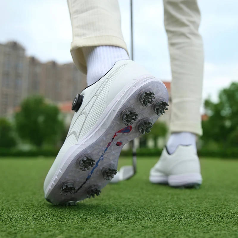 Professional Mens Golf Shoes Non-Slip Lightweight Grass Sneakers Outdoor Black White Golf Men's Shoes Waterproof Golf Shoes 2022