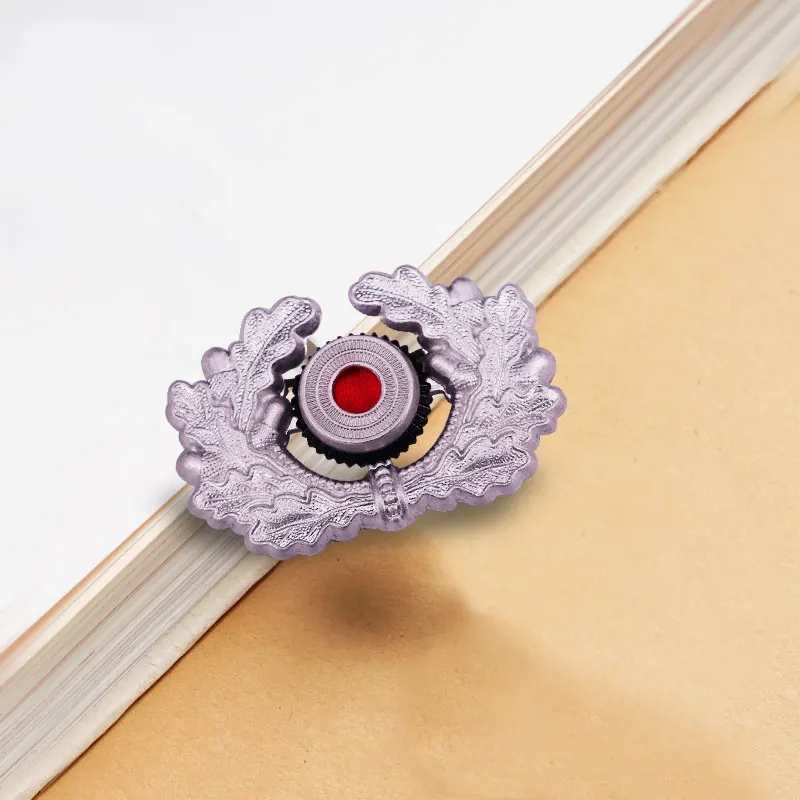 Эмалированная брошь для рюкзака в стиле милитари