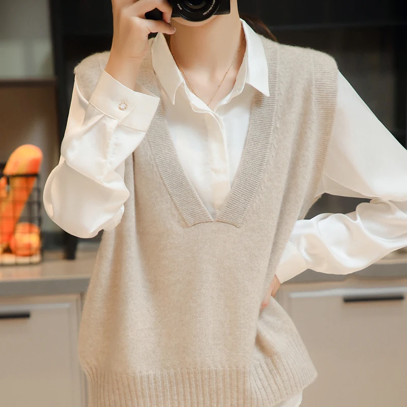 

Women Vest V-Neck Sleeveless Sweater Autumn Winter 100% Wool Knitted Jumper Casual Loose 2022 Spring New Korean Lady Pullover