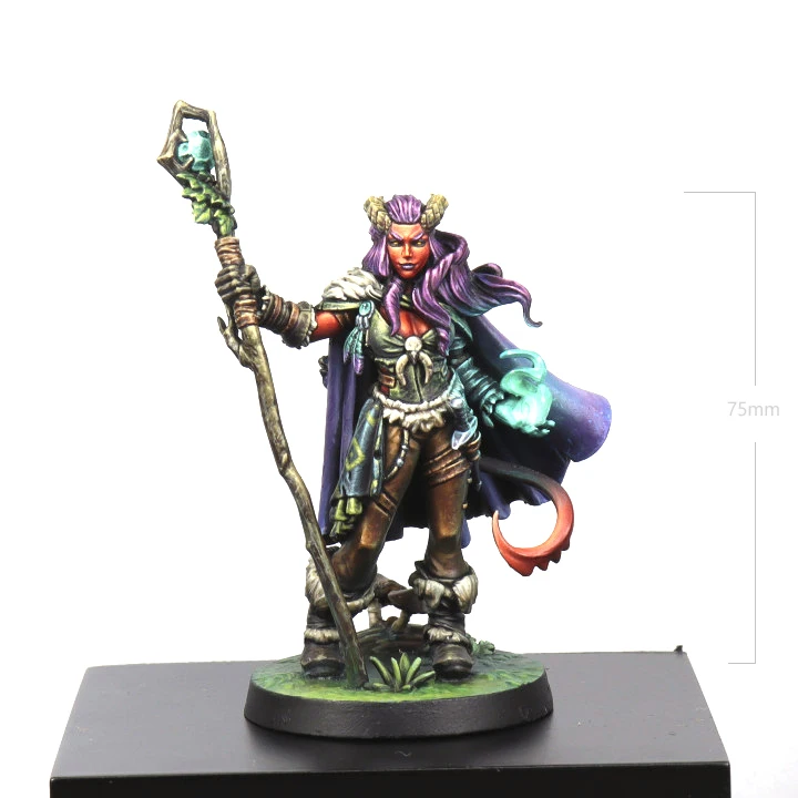 

1/24, 75 мм, набор моделей из смолы, Женская фигурка ведьмы, Неокрашенная, без цвета