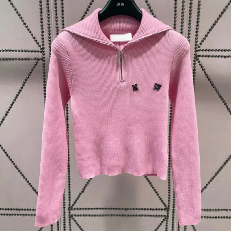 

MM23ss Early Autumn New Zipper Half Cardigan Hot Diamond Letter Knitted Long Sleeve Top Slim Fit Versatile Knitted Shirt Women