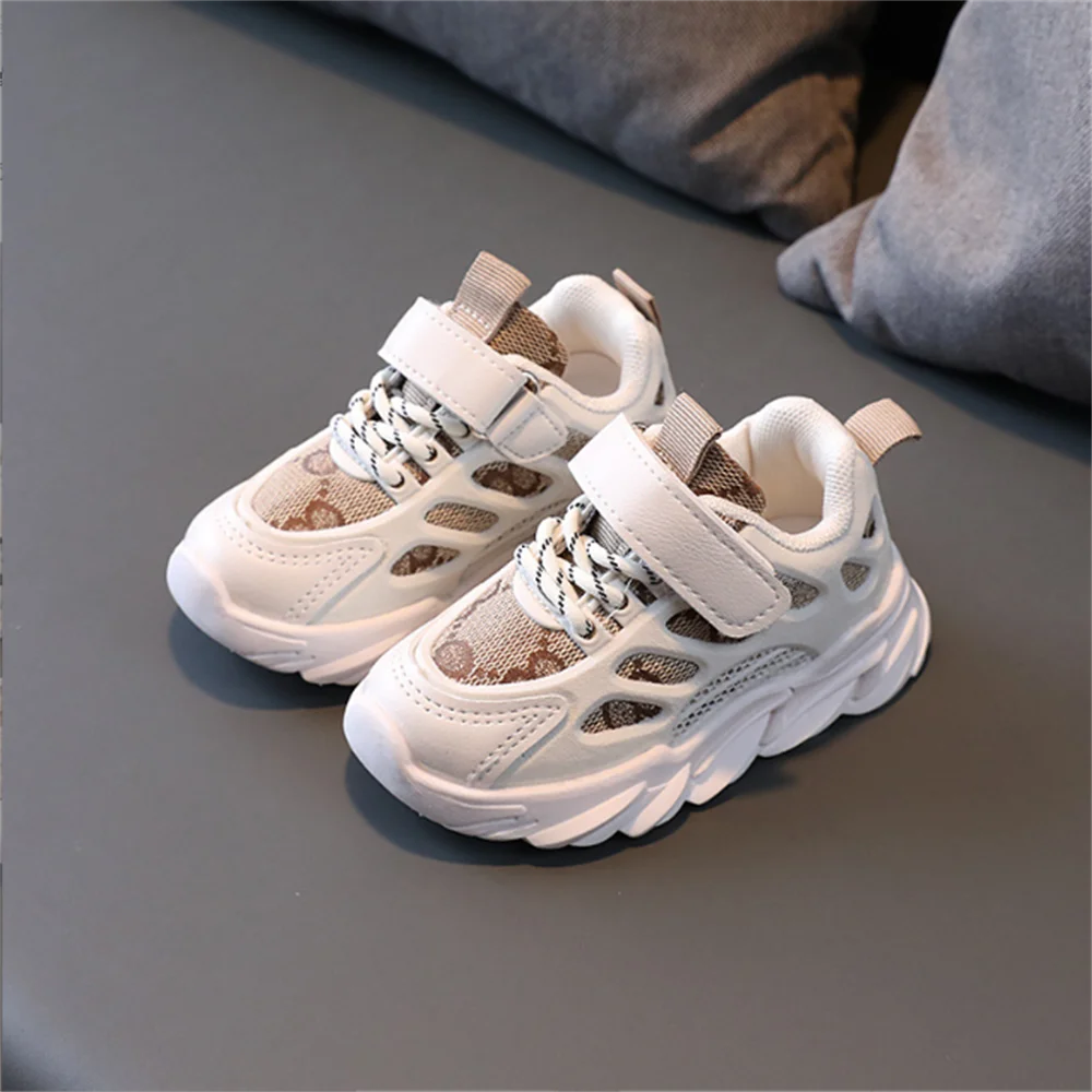 

Children's 2022 spring and autumn new fashion leather sneakers shock absorption light casual soft soled sneakers