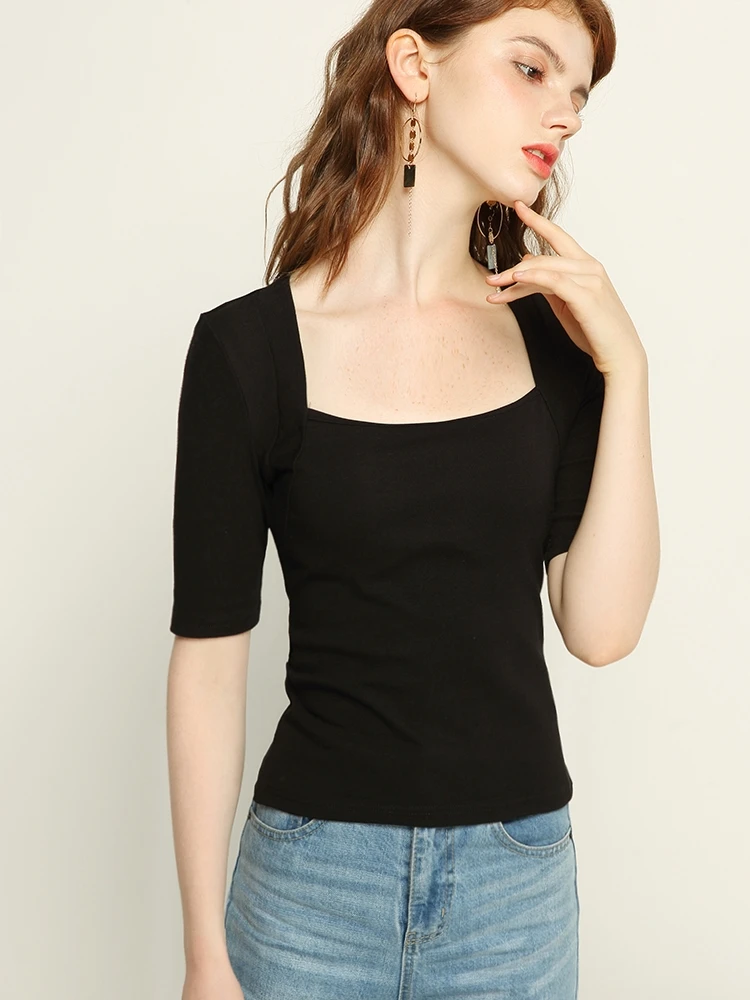 Облегающая футболка в стиле ретро с квадратным воротником и рукавами пять