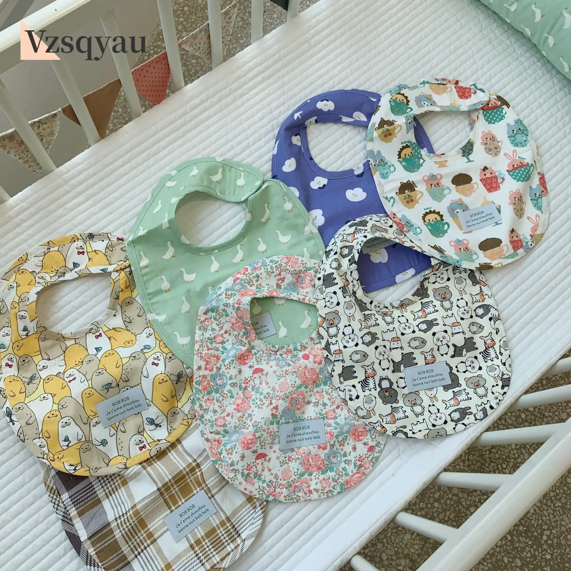 

INS Korean Newborn Baby Bibs Cotton Sweet Printted Children Saliva Towel Sweet Fake Collar Fashion Accessories Kids Burp Cloths