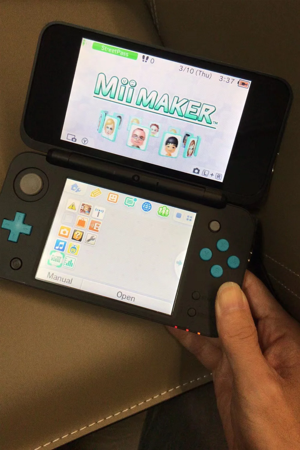 Фото Новая мобильная игровая консоль 2DS XL/LL в стиле ретро с оригинальной восстановленной разблокированной IPS-экраном ФБР — новые бесплатные игры 2DS XL/LL №5