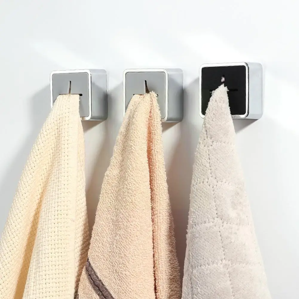 

Портативный самоклеящийся держатель для полотенец и штекеров, настенный органайзер, настенная вешалка для хранения и мытья полотенец в ван...