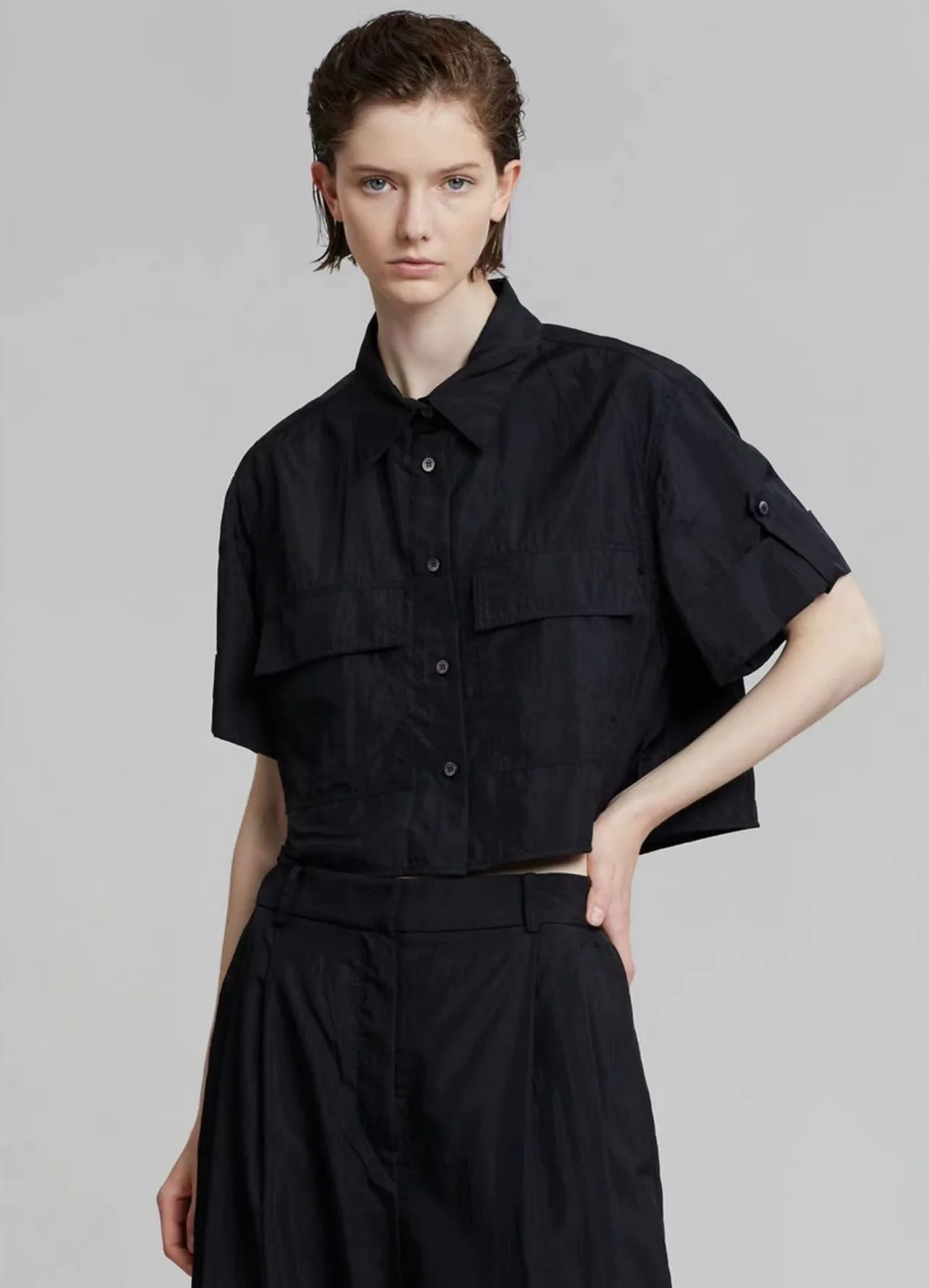 Женская модная крутая Рабочая блузка с карманами Новинка лета 2023 Свободная