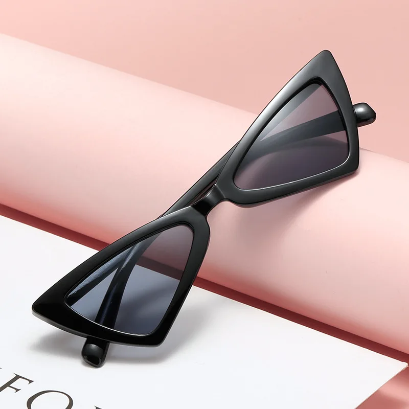

Small Triangle Cat Eye Sunglasses Women Fashion Vintage Cat Eyeglasses Female Stylish Sun Glasses UV400 Goggles