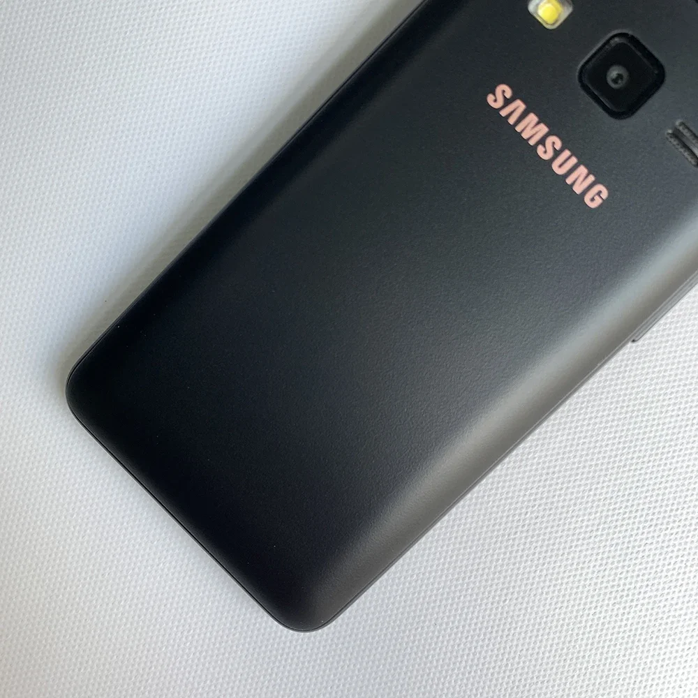 Оригинальный мобильный телефон Samsung Galaxy Folder2 G1650 4G, 3.8'', Dual SIM, 2 ГБ ОЗУ, 16 ГБ ПЗУ, раскладной, 8 МП + 5 МП, Galaxy Folder2 (art.: 3920d8ebb84da) - 3920d8ebb84da