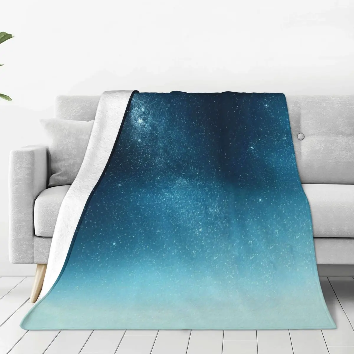 

Galactic Starry Sky Soft Flannel Throw Blanket for Couch Bed Warm Blanket Lightweight Blankets for Sofa Travel Blanket