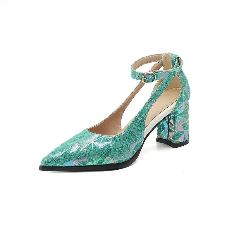 Зеленые розовые с геометрическим острым носком новые весенние дизайнерские