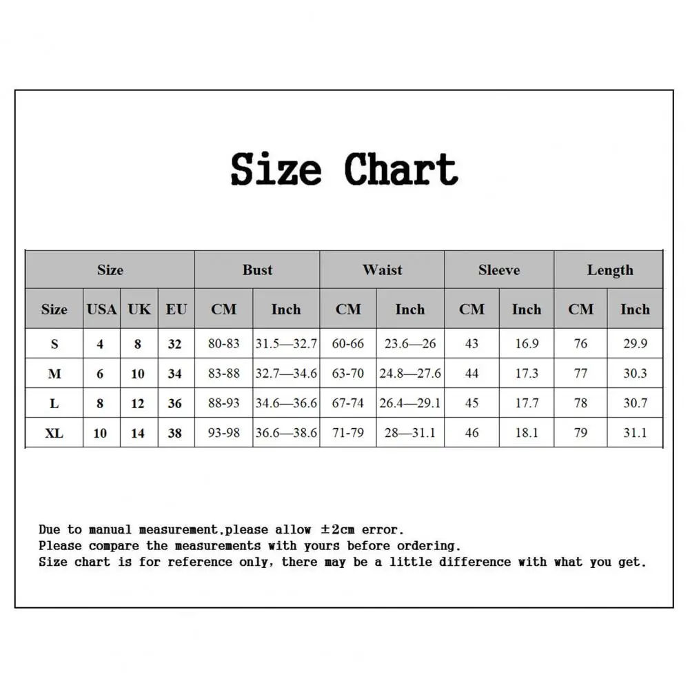 Женское платье-футляр с цветочным принтом глубоким вырезом и открытыми плечами