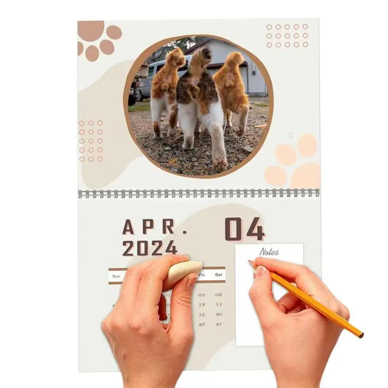 

Милый настенный календарь 2024, забавный календарь с кошкой на январь 2024 года, декабрь 2024 года, 12 месяцев, ежемесячный настенный календарь, подвесная переворачиваемая стена