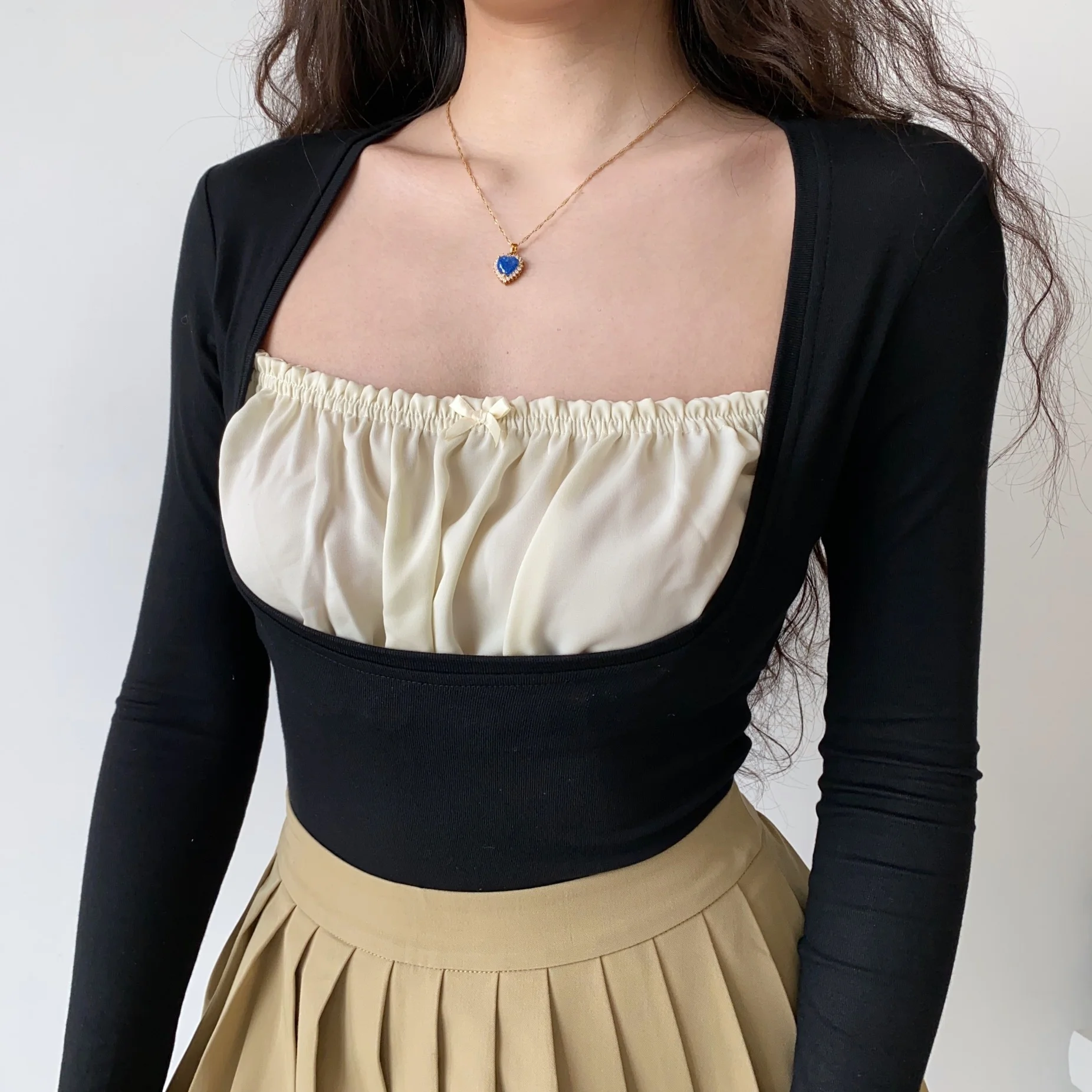 

Vintage T Shirt Women Patchwork Long Sleeve T-shirt Korean Style Crop Top Streetwear Tee Tops Square Collar Tops 2022 Y540