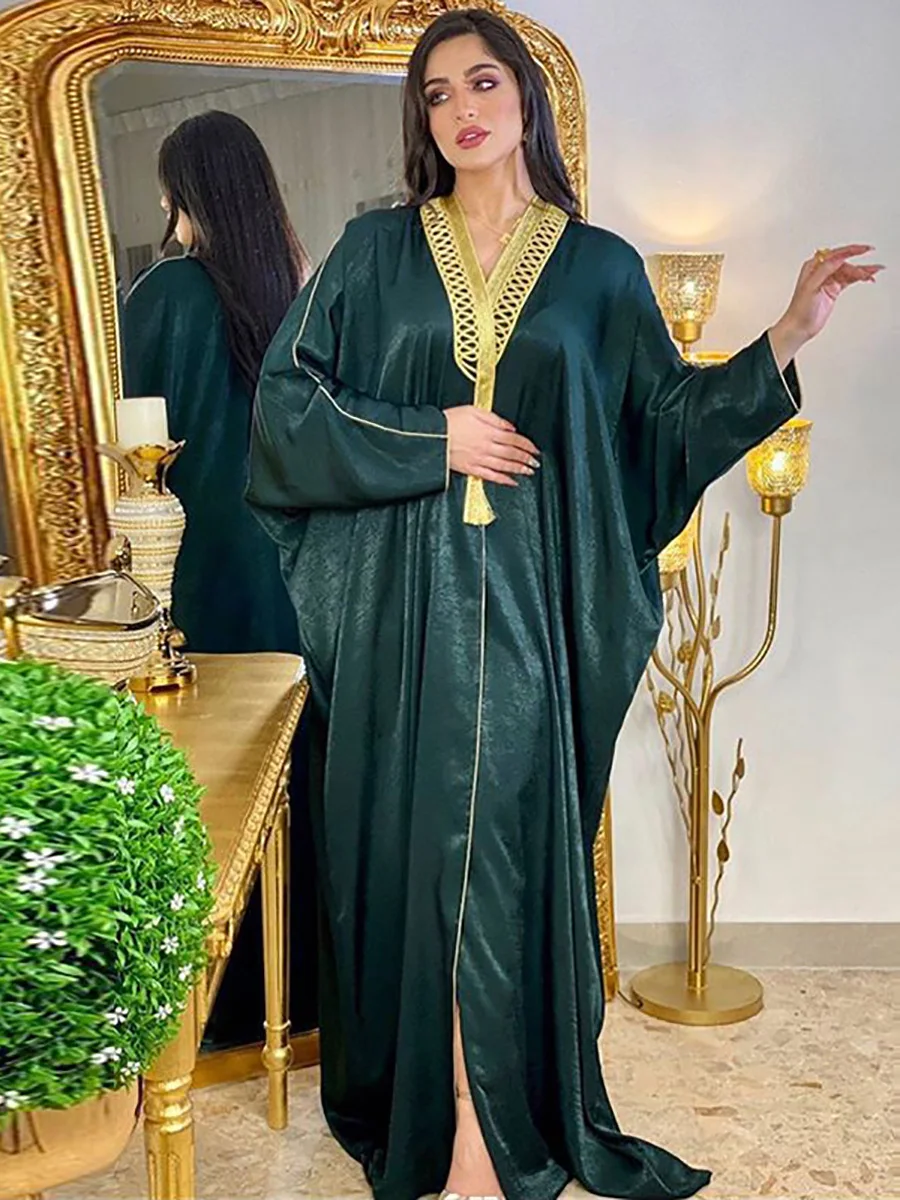 

Мусульманское женское модное платье-абайя Mubarak с золотыми кисточками и рукавами «летучая мышь», мусульманские турецкие Абайи, бархатное пл...