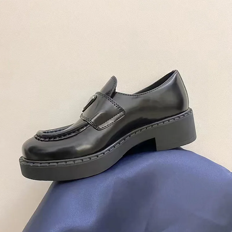 Luxury single platform shoes moccasins female leather Spring and Summer one step thick heel black british small leather shoes