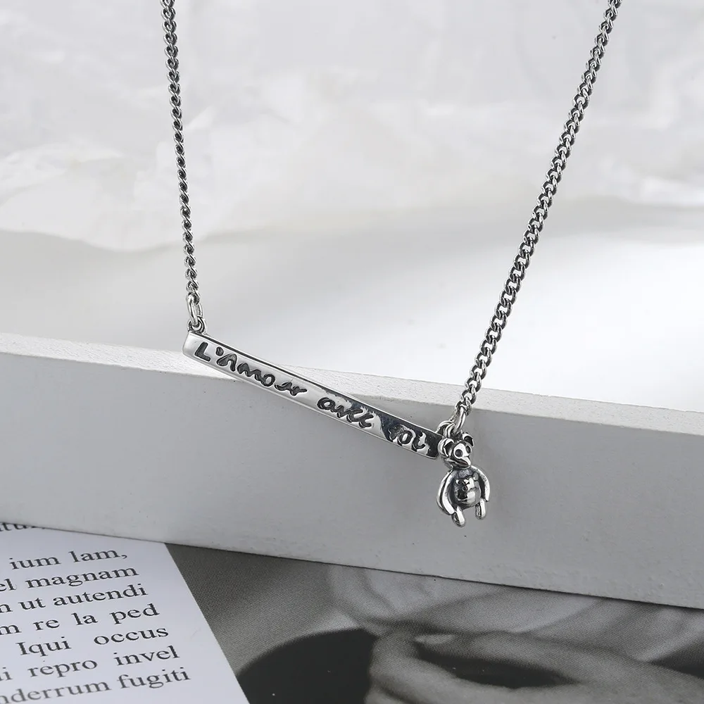 

S925 Silver Bear Letter Choker Necklace for Women Fashion Retro Style Original Design Pendant Luxury Jewelry Personalized Gift