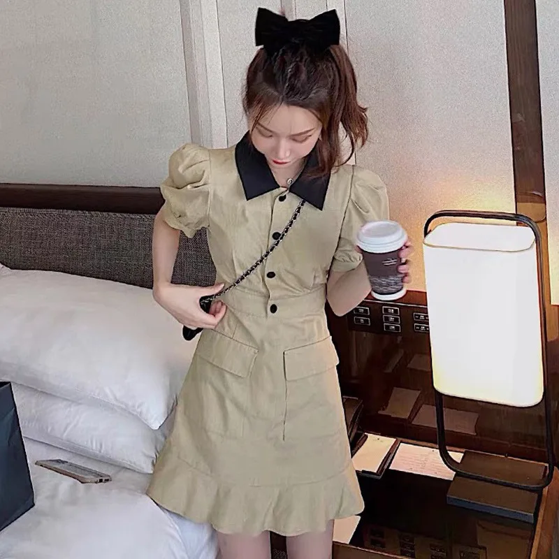 

Hepburn Can Wear Salt and Sweet, Wear A Doll, A Suit, A Skirt, A Fishtail Skirt, A Little Dress, A Little Skirt, A Child