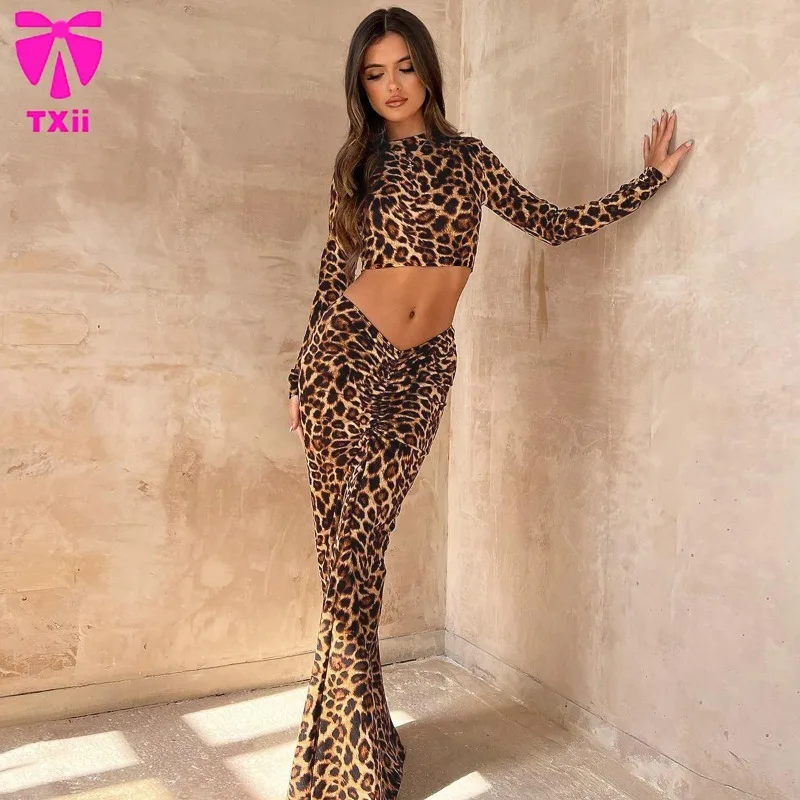 Весна/Лето 2022 женский комплект из двух предметов с леопардовым узором футболка
