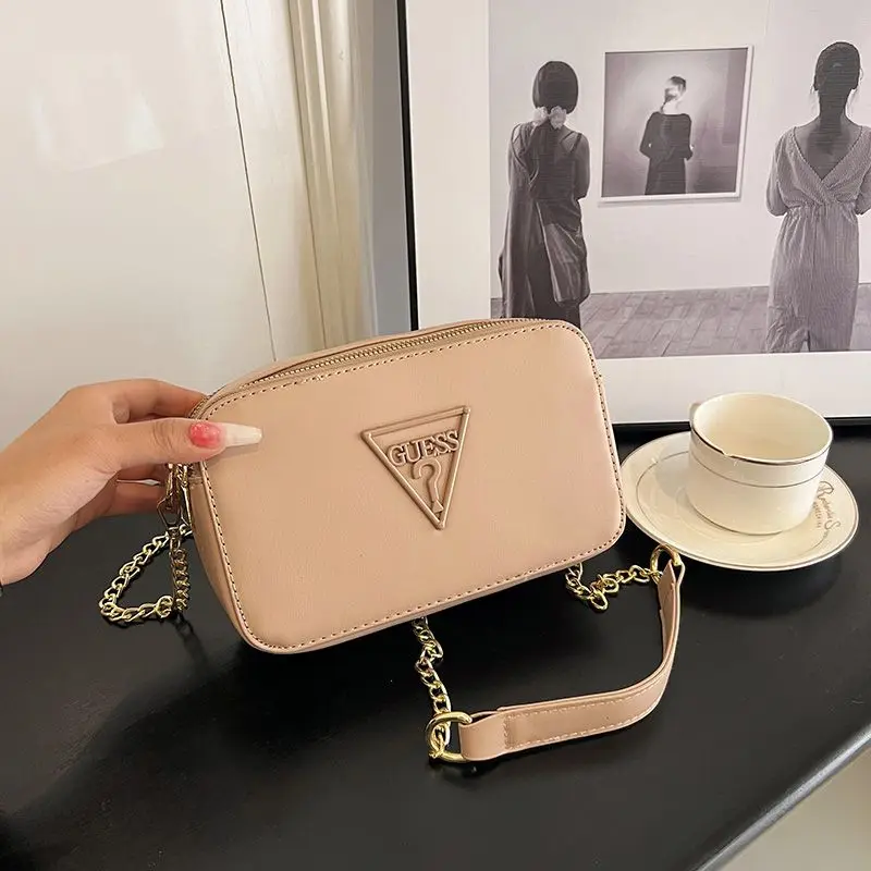 

2023 Fashion New Women's Bag European and American Macaron Letter Small Square Bag Single Shoulder Bag Crossbody Bag