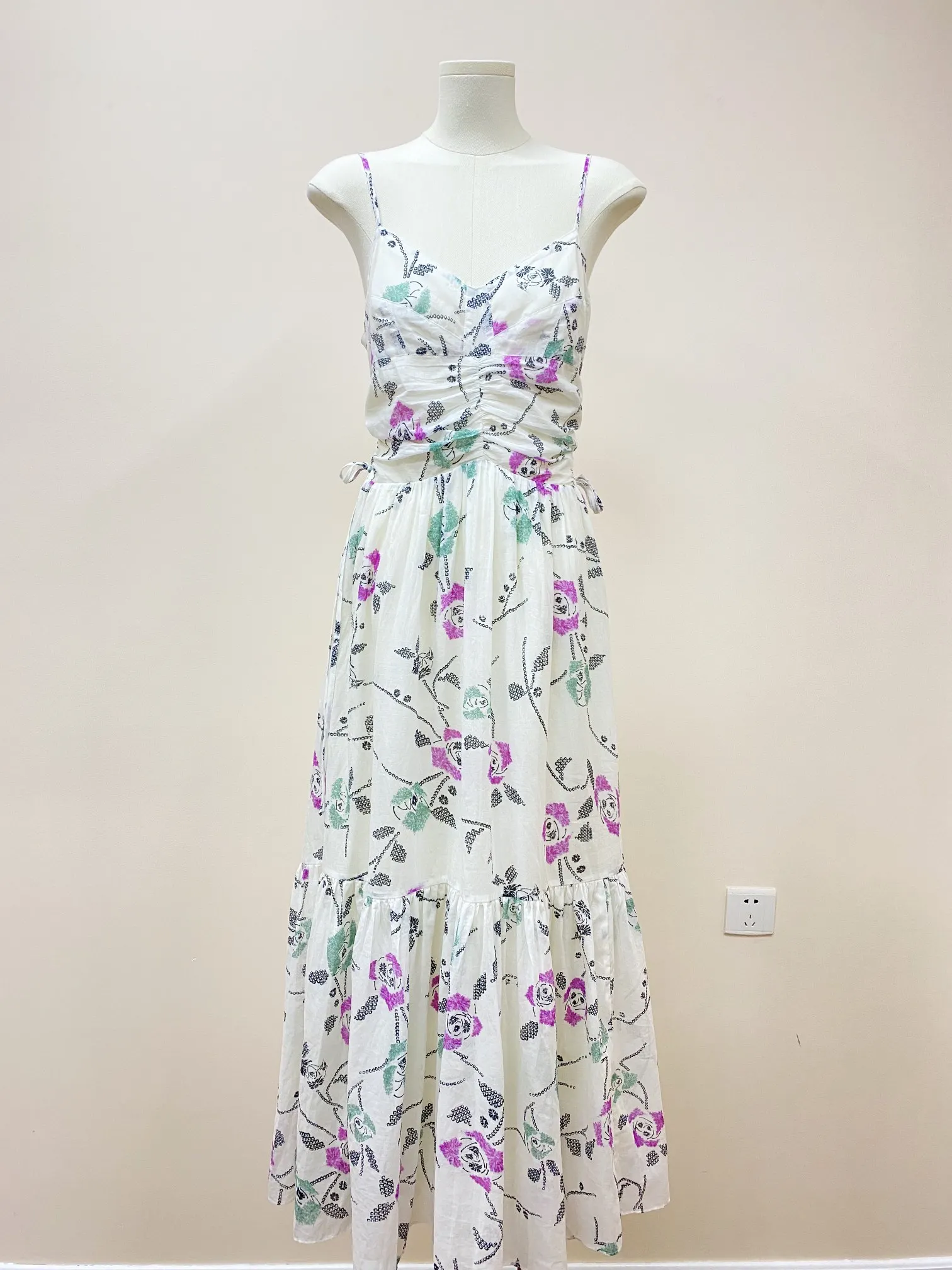 2023 Spring and Summer New Fine Sling Floral Waist Women Midi Dress