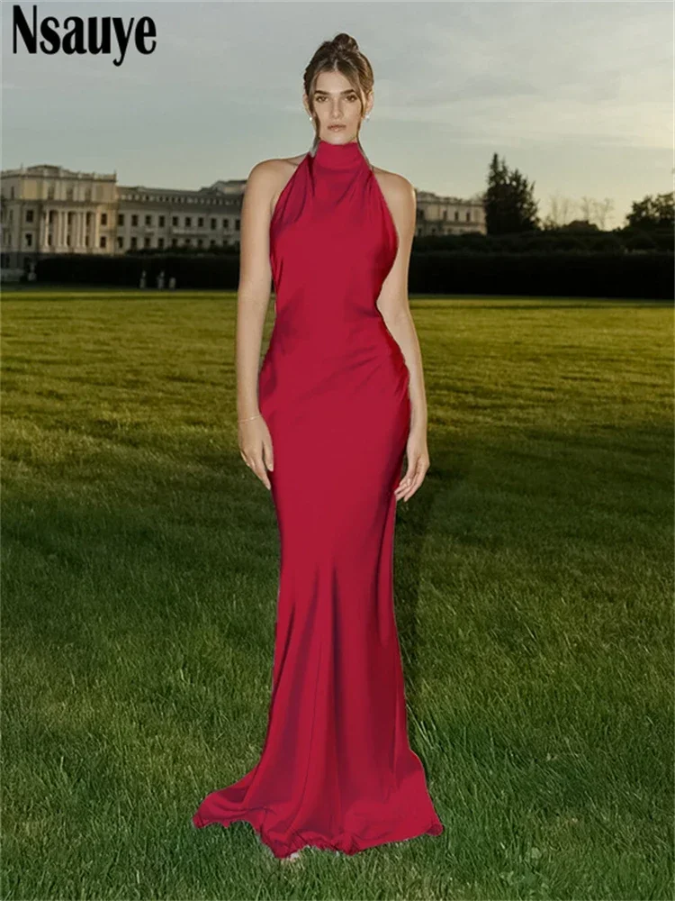 Элегантное атласное платье Nsauye