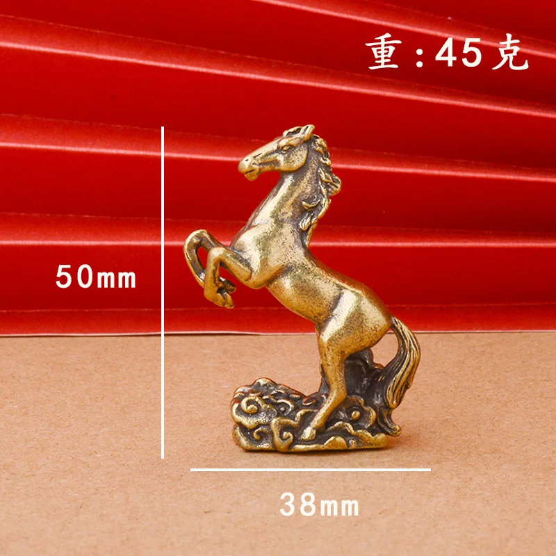 Медная статуэтка лошади