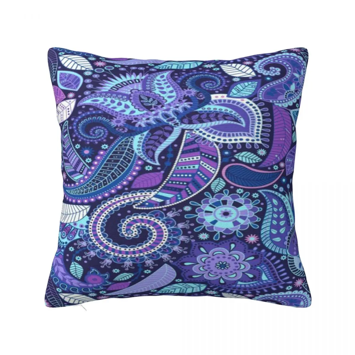 Фиолетовая Подушка Vera Bradley с рисунком Пейсли