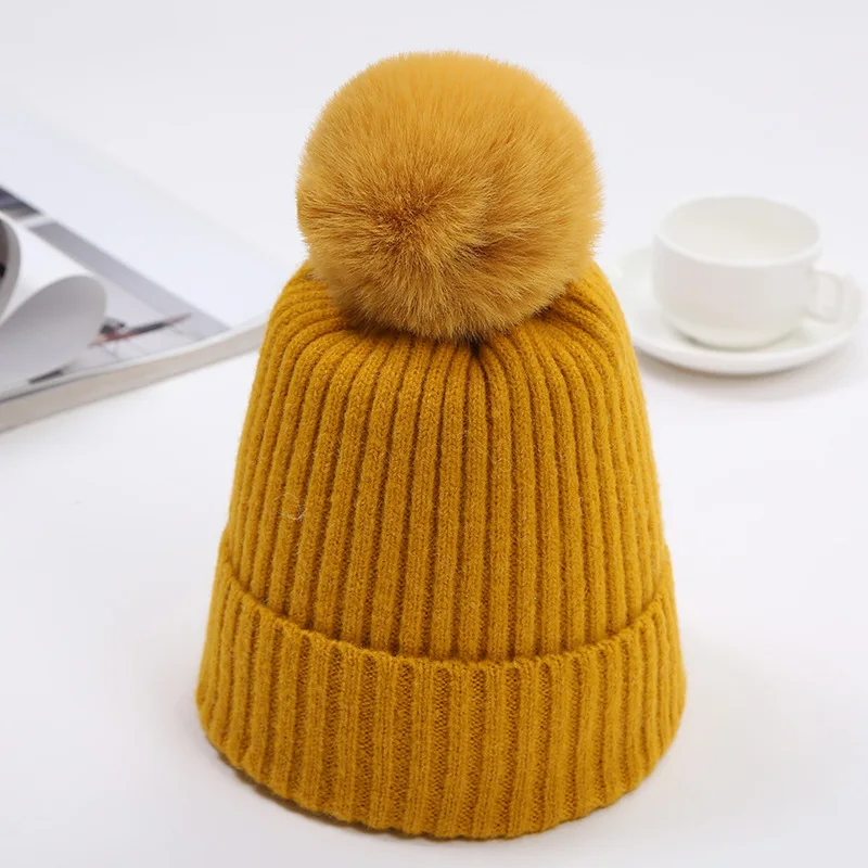 

Зимняя Теплая Шапка-бини с большим помпоном для новорожденных мальчиков и девочек, однотонная Шапка-бини для детей 0-12 месяцев