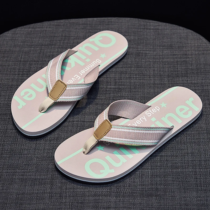 2022 New  Fashion Slippers Indoor Household Flip Flops Beach Sandal Women Thick Platform Non-slip Home