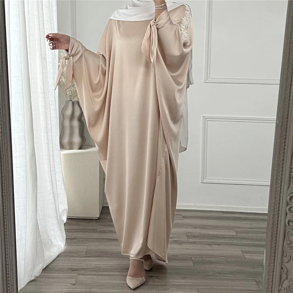 2022 ИД Рамадан мусульманское женское атласное платье Abayas молитвенная одежда длинное платье химар Дубай Кафтан большой свободный халат мусу...