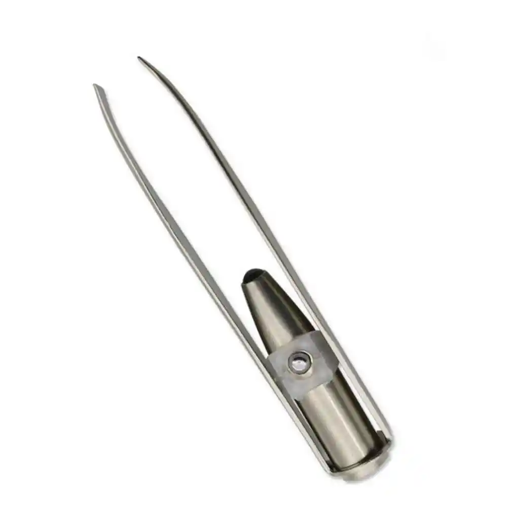 

LED Eyebrow Tweezer with 3 Button Batteries Eyelash Hair Remover Tools Stainless Steel 8.5cm Eyebrow Tweezers Clipper