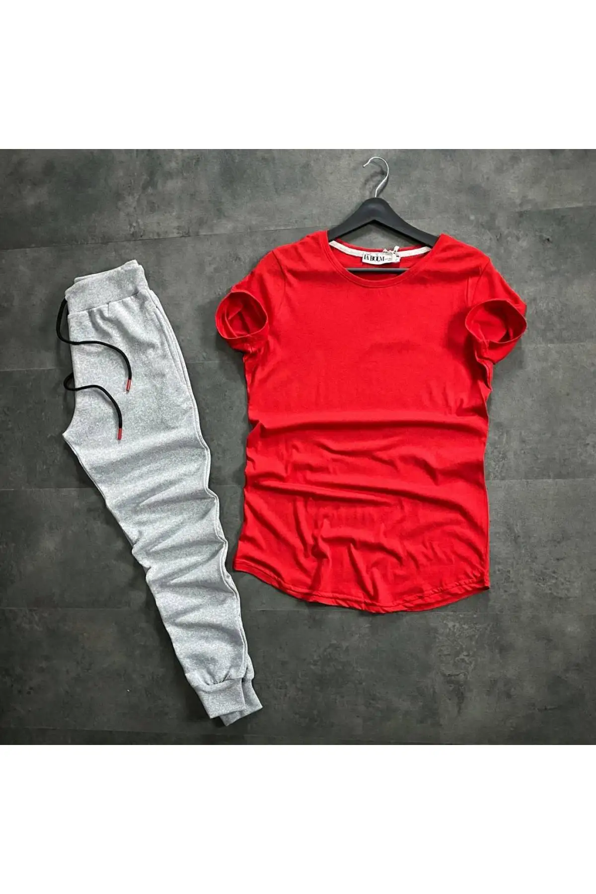 

Unisex Sports Tracksuit Team Red t-shirt/Gray Tracksuit