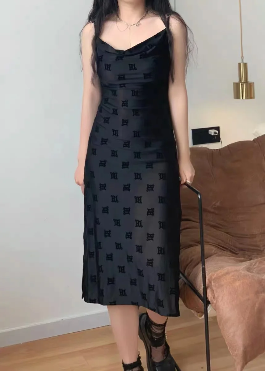 

Presenile flocking sexy slim halter halter dress slit French temperament in the long skirt 22 summer