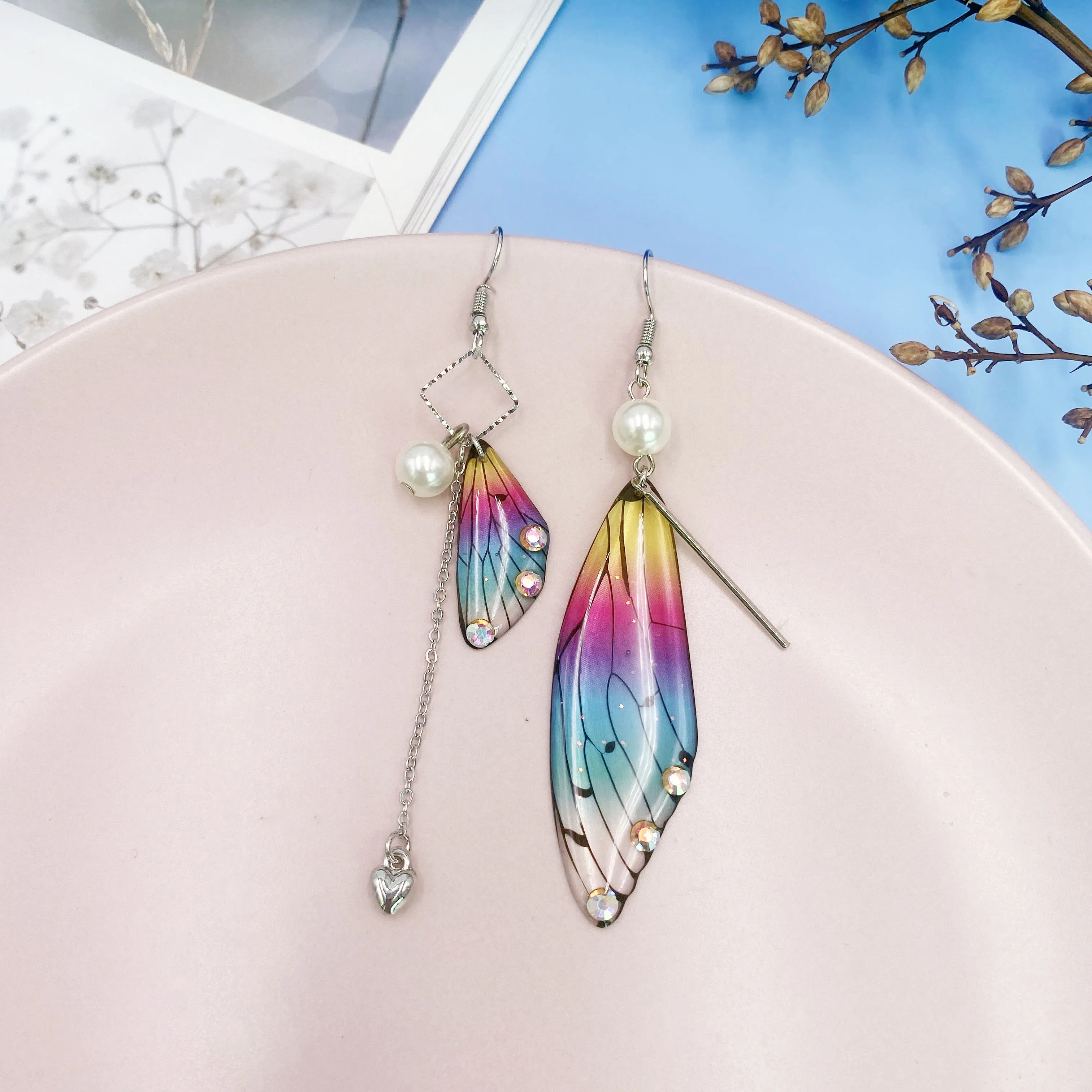 Minar Fantasy Rainbow Neon Color Resin Butterfly Cicada Wings Drop Earrings for Women Sequins Crystal Buttterfly Dangle Earrings images - 6