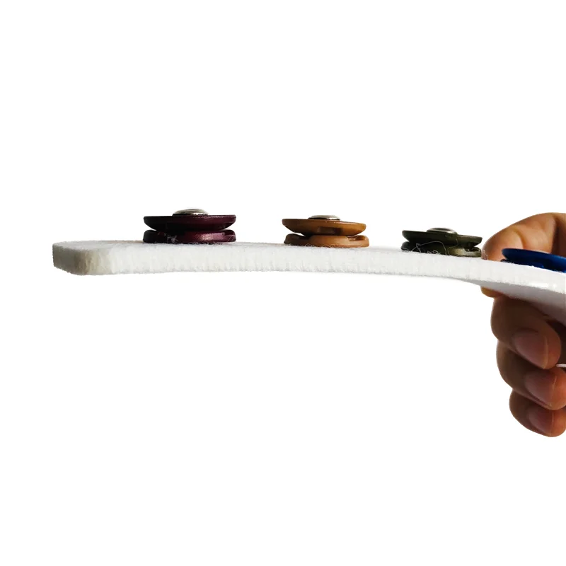 Рисунок 2 - Обучающие пуговицы Монтессори