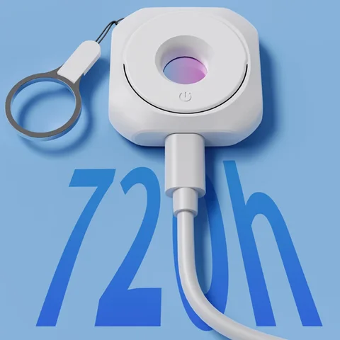 Жалаңаш Арми тобы Aviator музыкалық бейнебаянында пайда болады. Томпақ қыздардың пиздаларын сипағанша жалау