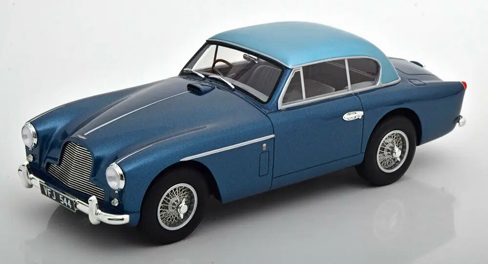 

Cult 1:18 For Aston Martin DB2-4 MKII FHC Notchback 1955 Classic Cars Limited Edition Resin Metal Static Car Model Toy Gift