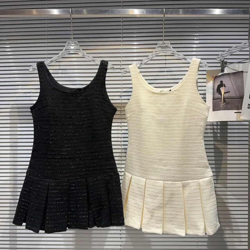 

BORVEMAYS Dress Women Casual Loose Sleeveless Solid Color Knee-length Sequins Tweed Dresses Pleated 2023 Autumn New WZ3777