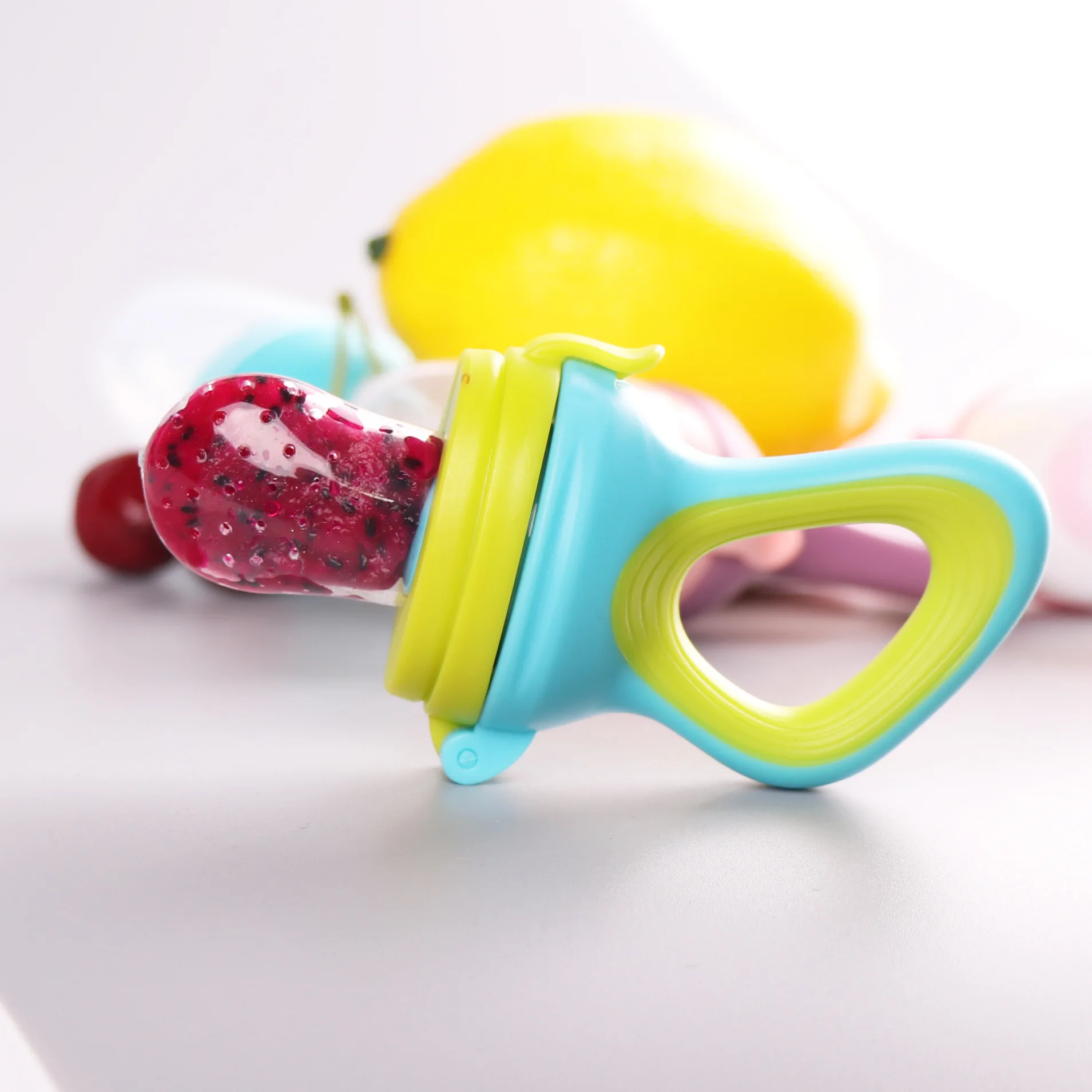 

BPA Free Baby Pacifier Fruit Feeder Fresh Food Vegetable Container Dummy Soother Infant Nibbler Teether Baby Feeding Nipple Teat