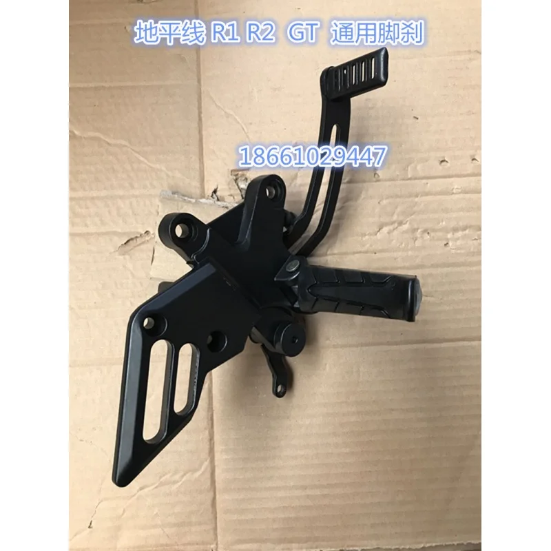 

Rider Front Left Right Footrest Foot Pegs Pedal Mount Bracket For Yamaha YZF-R1 YZF R1 2007-2008 YZFR1 Motorcycle Bike