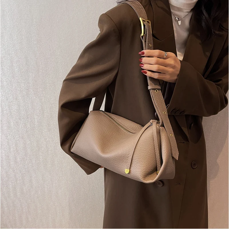 

Винтажные боковые сумки на плечо для женщин, женские сумочки из мягкой искусственной кожи, 2023, трендовая дизайнерская сумка-подушка, простые дорожные сумки-тоуты