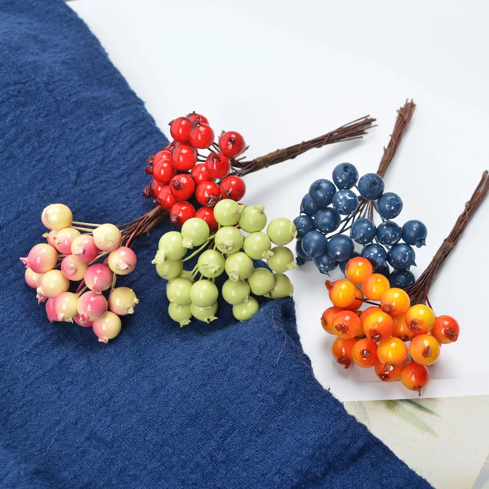 60pcs of 1.2cm artificial Berry fruit Christmas Plant gift packaging Stocking Tree Bouquet Home office Desk Festival event decor