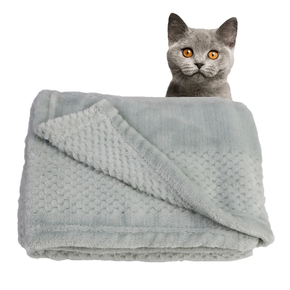 Winter Warm Pet Blanket Soft Fluffy Dog Solid Pet Bed Sheet Comfortable and Soft Cat and Dog Cushion Blanket Pet Supplies